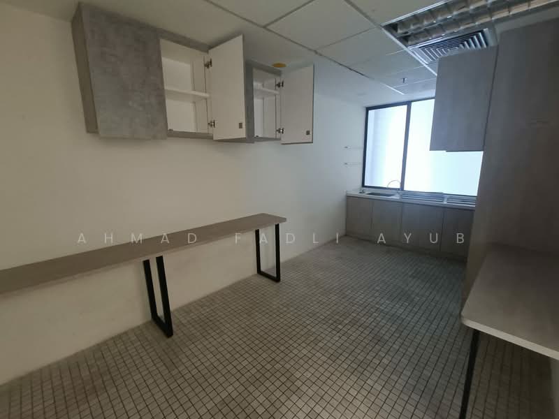 Office for Rent in KL City Centre (Kuala Lumpur) - Ahmad Fadli Ayub - Kitchen - PropertyGuru.com.my