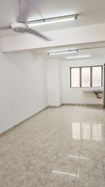 Flat for Sale at Flat Taman Ungku Tun Aminah - Daniel Yong - Interior - PropertyGuru.com.my