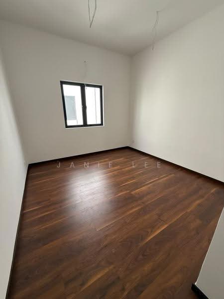 2-storey Terraced House for Sale in Setia Indah (Setia Alam) - Janie Lee - Bedroom 2 - PropertyGuru.com.my