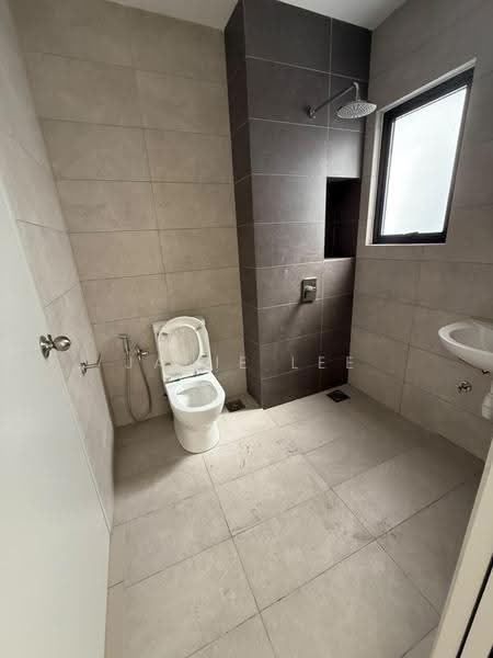 2-storey Terraced House for Sale in Setia Indah (Setia Alam) - Janie Lee - Bathroom 2 - PropertyGuru.com.my