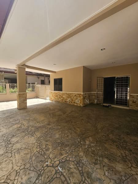 Semi-Detached House for Sale in Jelapang (Ipoh) - Tee Pony - PropertyGuru.com.my