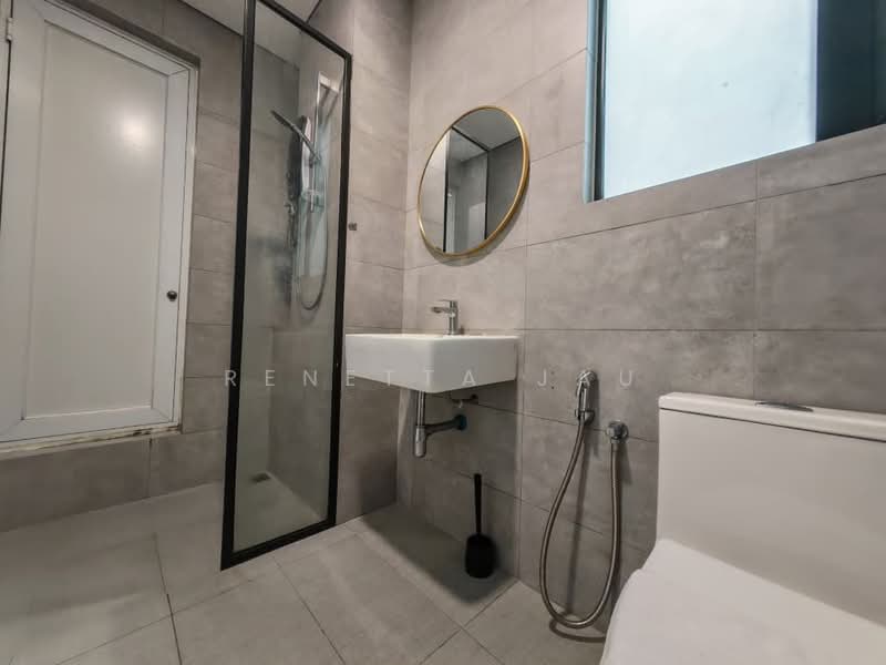 Servis Apartment untuk Disewa di Cubic Botanical - Renetta Jau - Bathroom - PropertyGuru.com.my