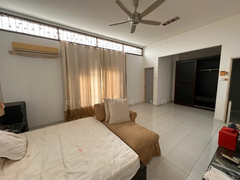 Rumah Teres 2 Tingkat untuk Dijual di Setia Tropika (Johor Bahru) - Queenie Ng - PropertyGuru.com.my