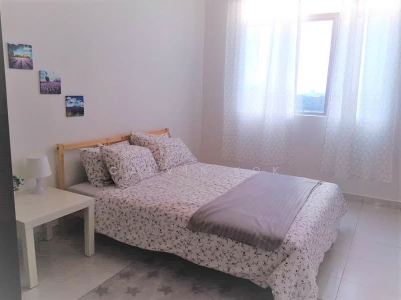 Pangsapuri untuk Dijual di Sri Lavender Apartment - Calvin Kok - Bedroom - PropertyGuru.com.my