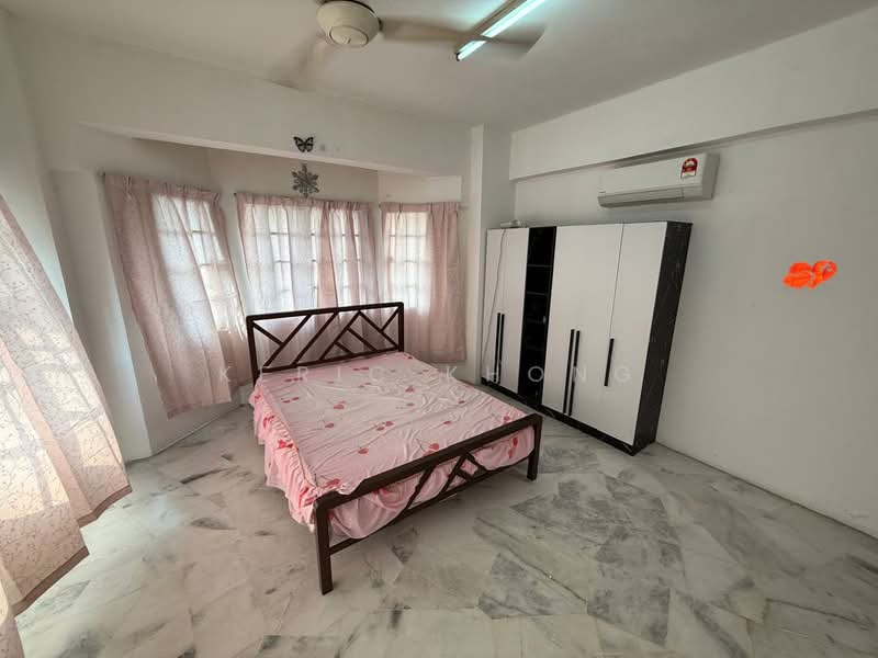 Condominium for Rent at Meadow Park I - Keric Khong - Bedroom - PropertyGuru.com.my