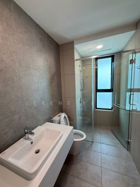 Kondominium untuk Disewa di Mezzo - Jerene Yeap - Bathroom - PropertyGuru.com.my