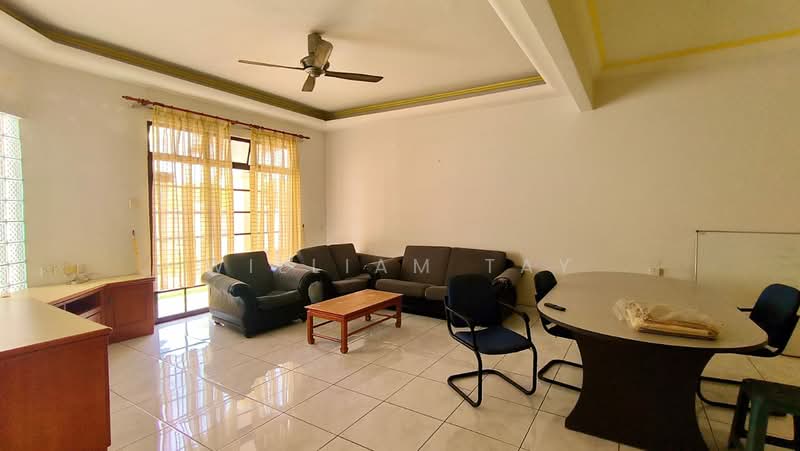 2-storey Terraced House for Sale in Taman Molek (Johor Bahru) - William Tay - Living Room - PropertyGuru.com.my