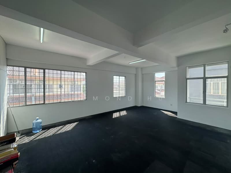 Office for Rent in Bandar Baru Bangi (Selangor) - Desmond Hu - Interior - PropertyGuru.com.my