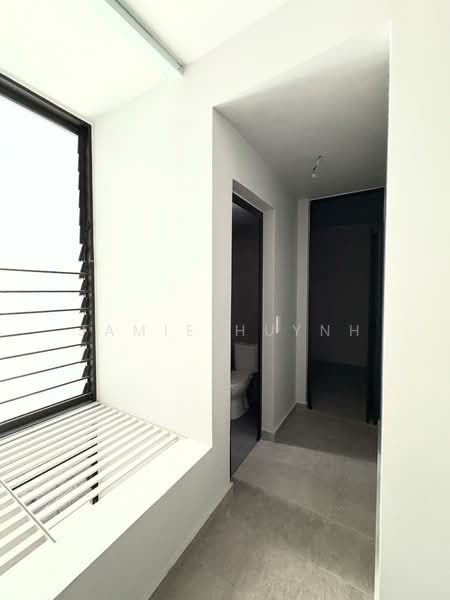 Condominium for Sale at Aetas Damansara - Jamie Huynh - Corridor - PropertyGuru.com.my