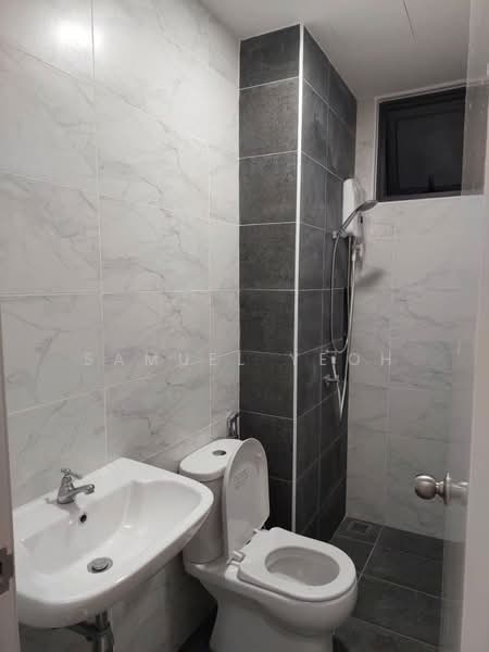 Kondominium untuk Dijual di Eco Bloom - Samuel Yeoh - Bathroom - PropertyGuru.com.my