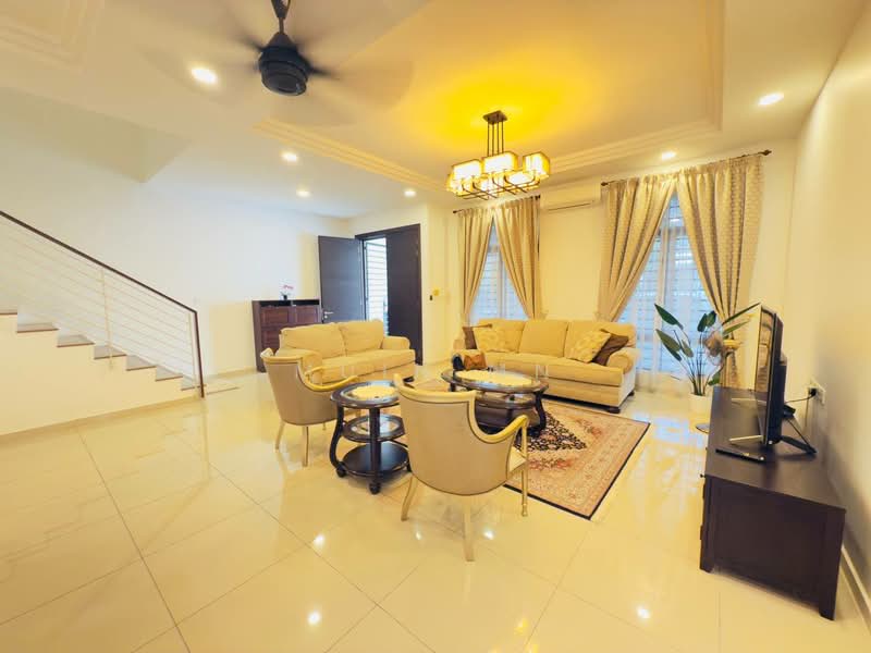 Rumah Teres untuk Dijual di Petaling Jaya (Selangor) - Muin Mn - Living Room - PropertyGuru.com.my