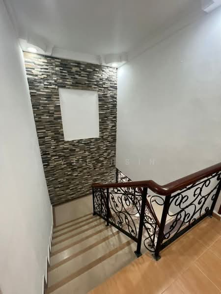 Rumah Berkembar untuk Dijual di Taman Pelangi (Johor Bahru) - Yee Hsin - PropertyGuru.com.my