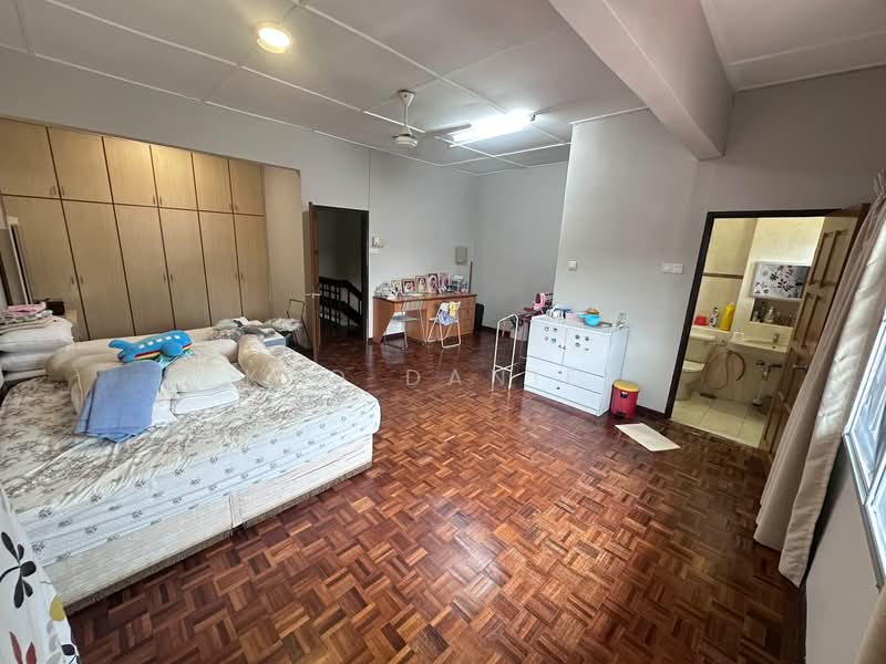 Rumah Teres 2-Tingkat untuk Dijual di Taman Supreme (Cheras) - Kho Daniel - Bedroom - PropertyGuru.com.my