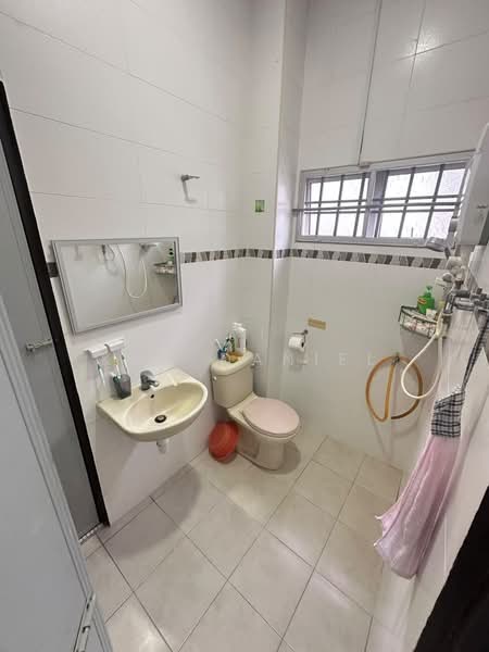 Rumah Teres 2-Tingkat untuk Dijual di Taman Supreme (Cheras) - Kho Daniel - Bathroom - PropertyGuru.com.my