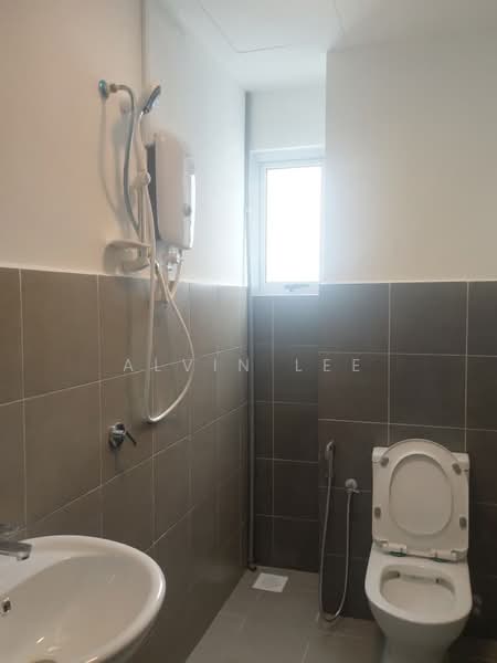 Apartment for Rent at Residensi Akasia Jubilee - Alvin Lee - Bathroom - PropertyGuru.com.my