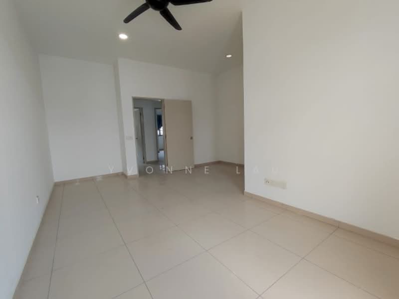 Rumah Teres 2 Tingkat untuk Disewa di Bandar Rimbayu (Telok Panglima Garang) - Yvonne Lau - Master Room - PropertyGuru.com.my