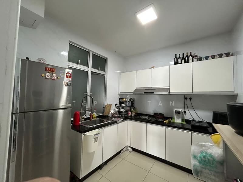 Service Residence for Sale at Pandan Residence - Stephen Tan - Kitchen - PropertyGuru.com.my