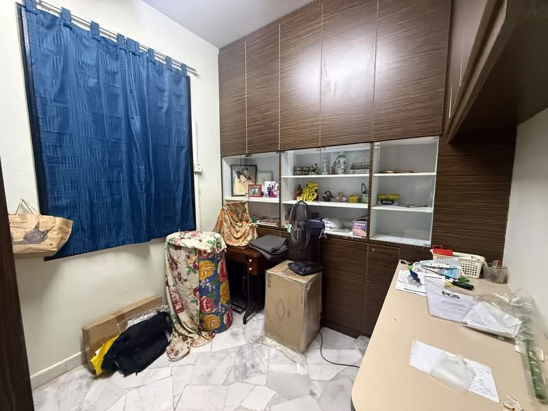 Rumah Teres 1 Tingkat untuk Dijual di Taman Skudai Baru (Skudai) - Iden Tan - Study - PropertyGuru.com.my