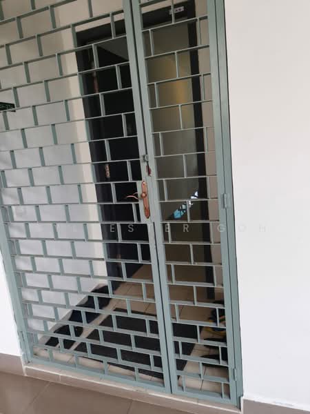 Servis Apartment untuk Dijual di Univ 360 Place - Sylvester Goh - Entrance - PropertyGuru.com.my