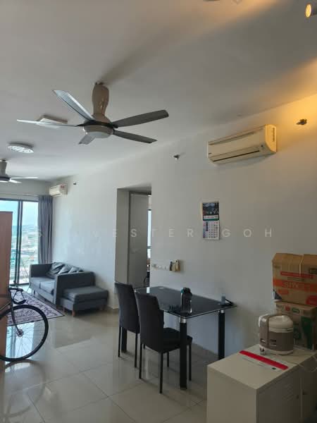 Servis Apartment untuk Dijual di Univ 360 Place - Sylvester Goh - Living Room - PropertyGuru.com.my