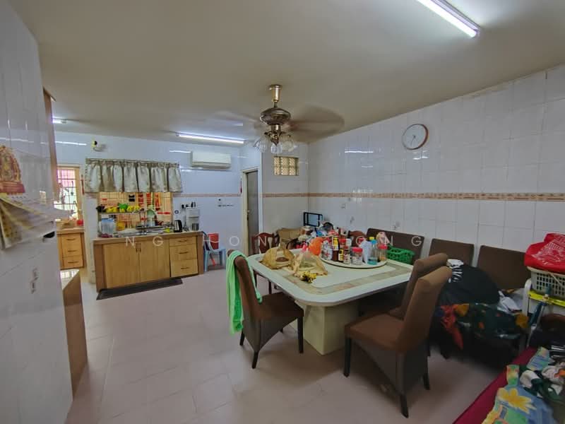 Rumah Teres 2.5 Tingkat untuk Dijual di Bandar Puteri Puchong (Puchong) - Ng Hon Keong - Kitchen - PropertyGuru.com.my
