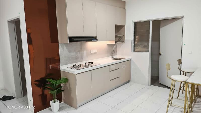 Kondominium untuk Disewa di Residensi Sateria - Travis Wong - Kitchen - PropertyGuru.com.my