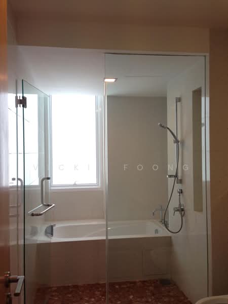 Kondominium untuk Dijual di Verticas Residensi - Vickie Foong - Bathroom - PropertyGuru.com.my