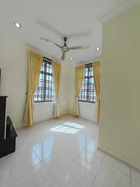 2-storey Terraced House for Sale in Taman Nusa Indah (Iskandar Puteri (Nusajaya)) - Iden Tan - Living Room - PropertyGuru.com.my