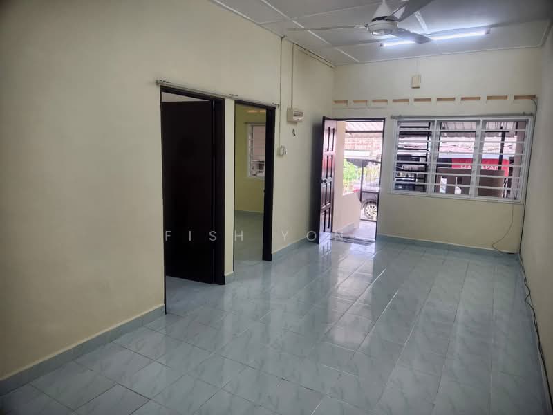 1-storey Terraced House for Rent in Taman Ungku (Johor Bahru) - Fish Yong - PropertyGuru.com.my