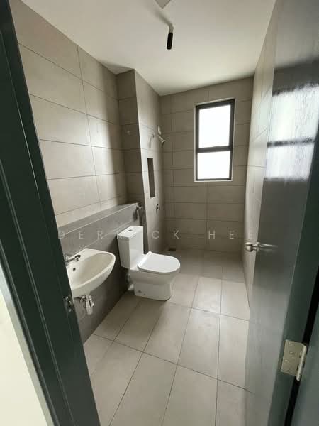 2-storey Terraced House for Rent in Telok Panglima Garang (Selangor) - Derrick Hee - Bathroom - PropertyGuru.com.my