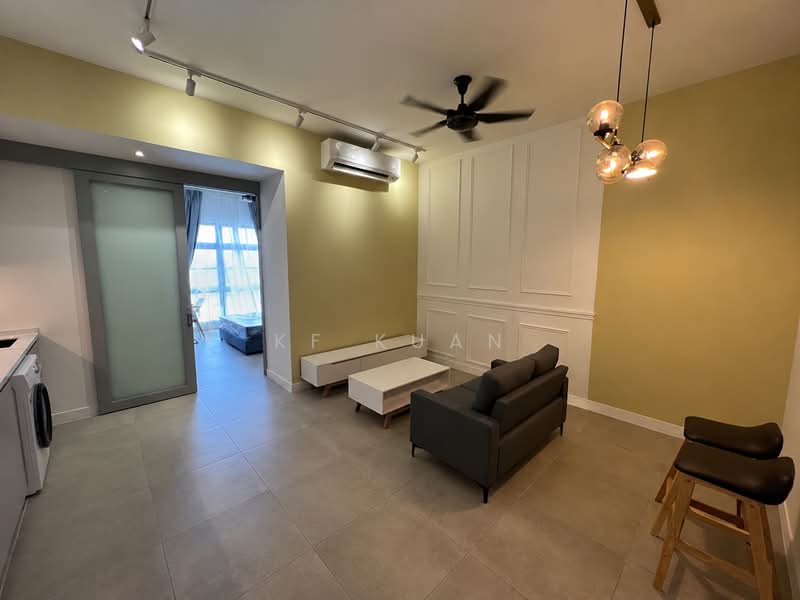 Servis Apartment untuk Dijual di Union Suites - KF Kuan - Living Room - PropertyGuru.com.my