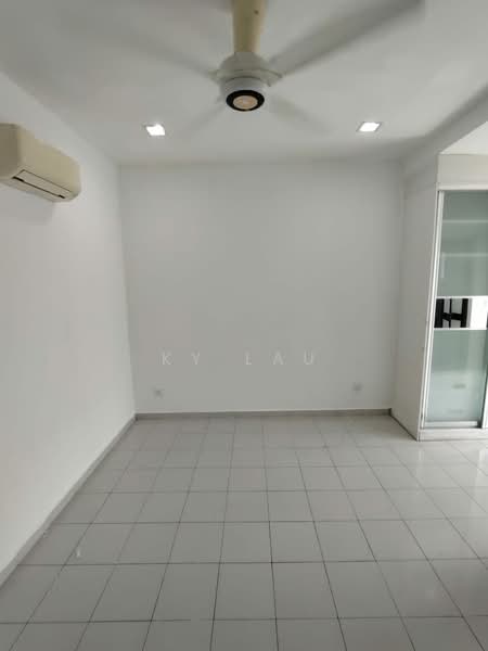 Condominium for Rent at T-Parkland - KY Lau - Interior - PropertyGuru.com.my