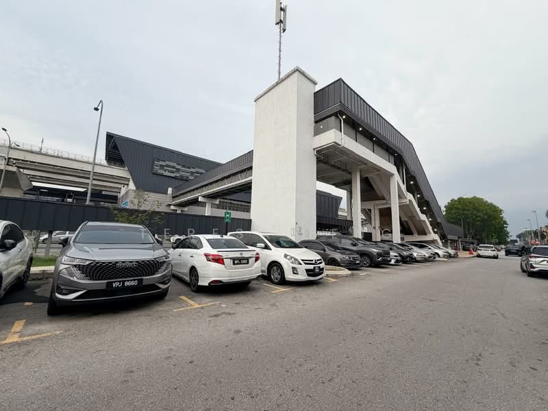 Kedai / Pejabat untuk Dijual di Bandar Botanic (Klang) - Teresa Teng - Exterior - PropertyGuru.com.my