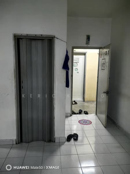 Apartment for Sale at Taman Bukit Pelangi - Keric Khong - Corridor - PropertyGuru.com.my