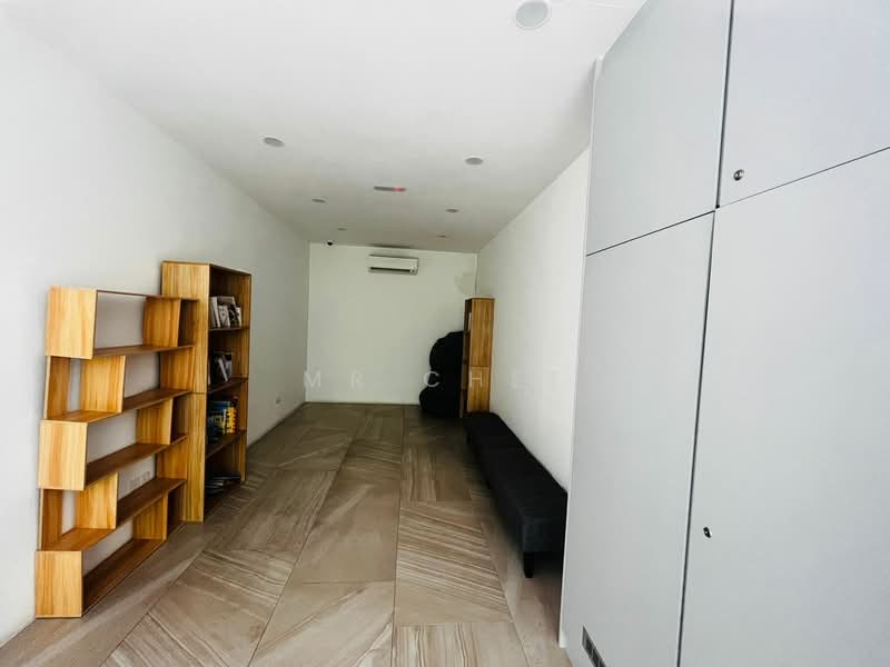 Condominium for Rent at The Cove Hillside Residence - Mr Chee - Corridor - PropertyGuru.com.my