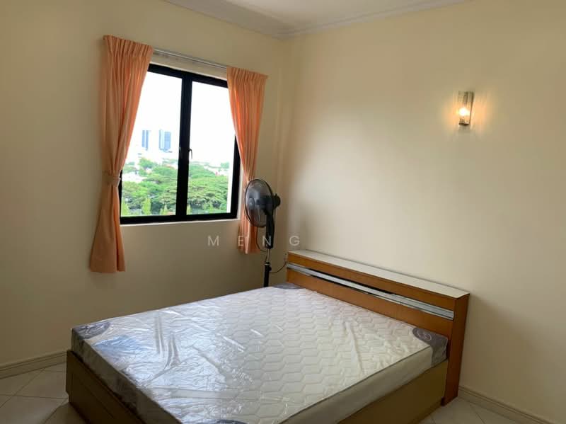Kondominium untuk Dijual di Sri York Condominium - Meng . - Bedroom - PropertyGuru.com.my