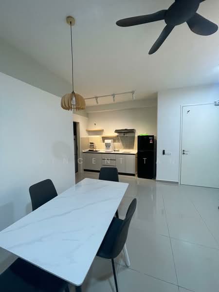 Kondominium untuk Disewa di D'Clover Residences - Vincent Tan - Kitchen - PropertyGuru.com.my