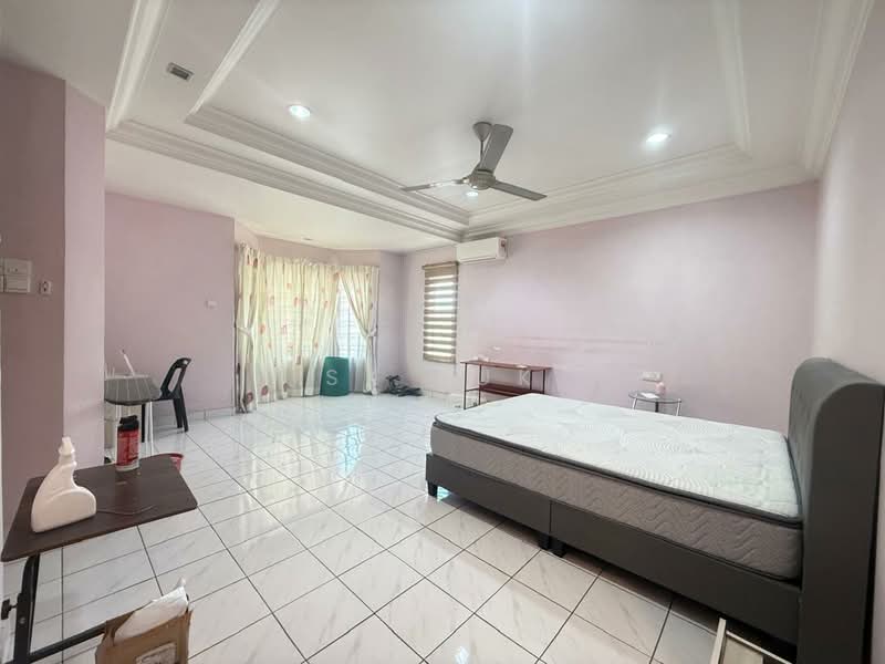 Rumah Teres 2 Tingkat untuk Disewa di Rawang Perdana 2 (Rawang) - SK Luk - Bedroom - PropertyGuru.com.my