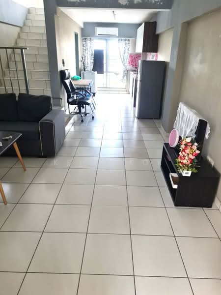 Servis Apartment untuk Disewa di Axis SoHu @ Axis Pandan - Kelly Kok - Living Room - PropertyGuru.com.my