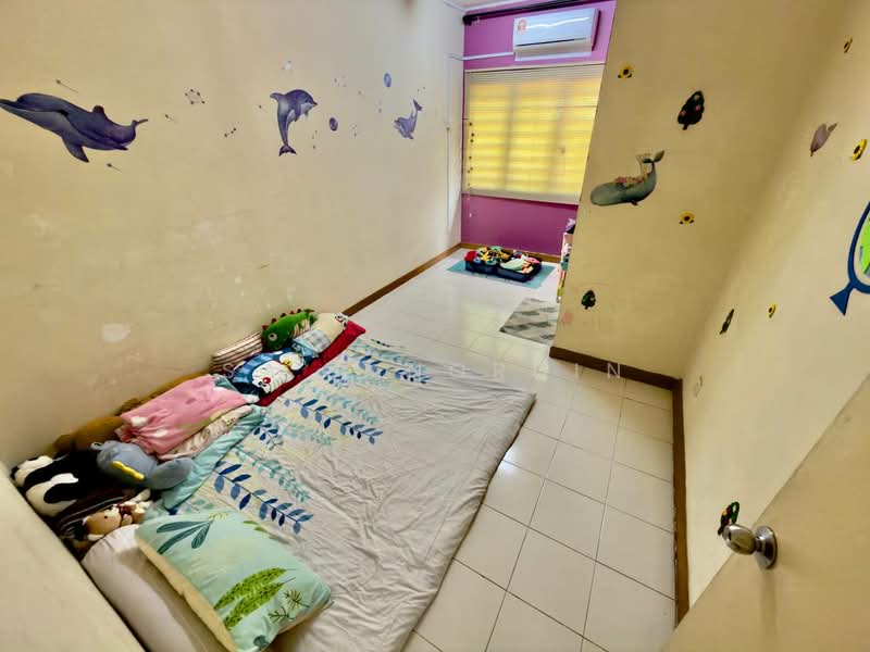 Rumah Teres 2-Tingkat untuk Dijual di Taman Bukit Subang (Shah Alam) - Sa'a Nordin - Bedroom - PropertyGuru.com.my