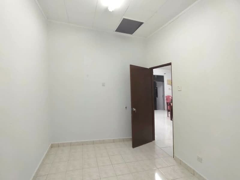 Bungalow House untuk Dijual di Batu 9 (Cheras) - Candice Tan - PropertyGuru.com.my