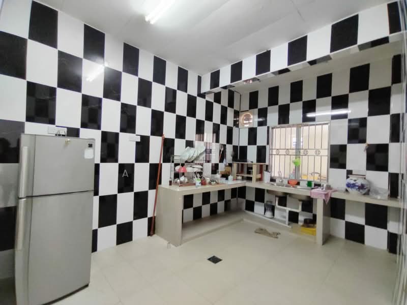 Bungalow House untuk Dijual di Batu 9 (Cheras) - Candice Tan - PropertyGuru.com.my