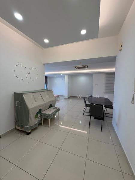 Kondominium untuk Dijual di Sky Vista Residency - Vickky Wong CF - Living Room - PropertyGuru.com.my