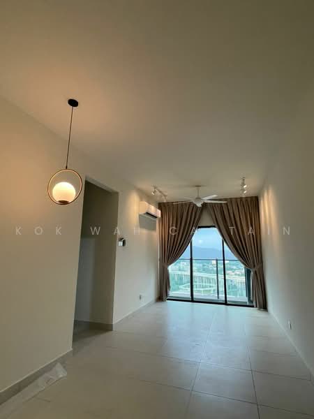 Service Residence for Sale at Majestic Maxim - Kok Wah Captain - Living Room - PropertyGuru.com.my