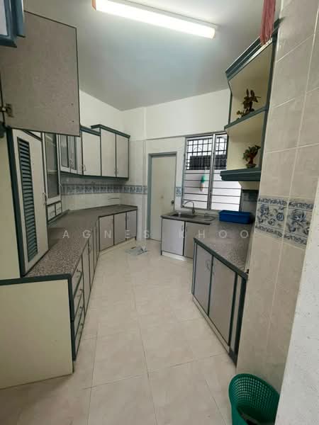 Condominium for Rent at Leader Garden - Agnes Khoo - Kitchen - PropertyGuru.com.my