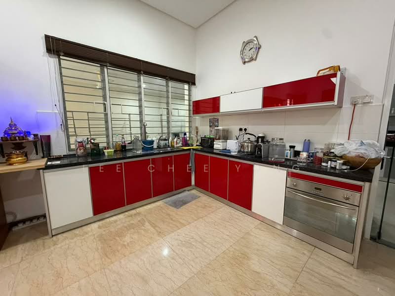Semi-Detached House for Sale in Damansara Heights (Kuala Lumpur) - James Lee - Kitchen - PropertyGuru.com.my