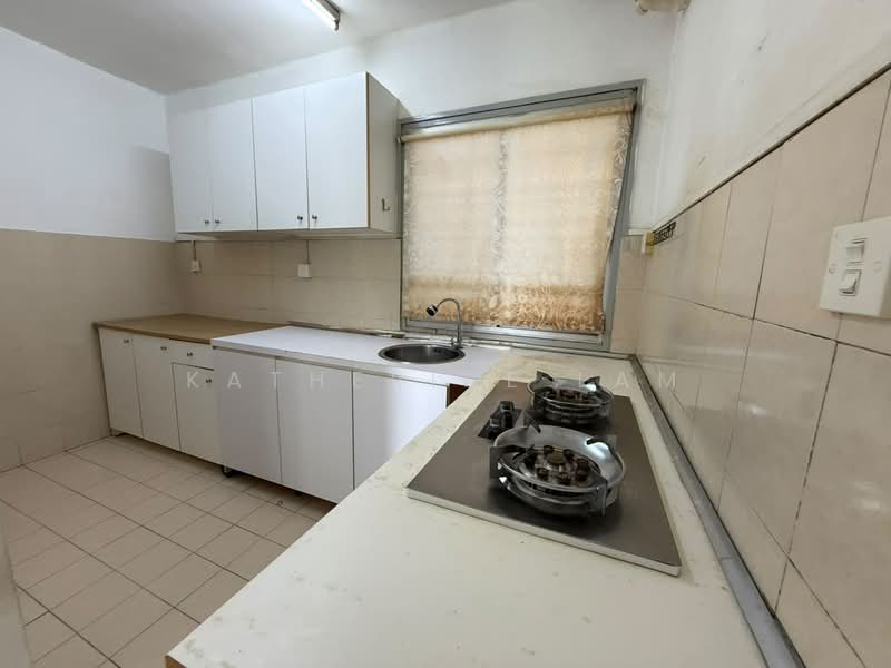 Pangsapuri untuk Disewa di Mutiara Apartment - Katherine Lam - Kitchen - PropertyGuru.com.my