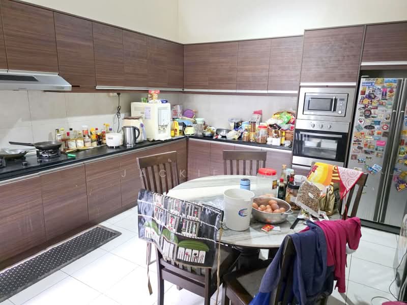 Rumah Teres 2.5 Tingkat untuk Dijual di Alam Damai (Cheras) - Jackie Ng - Kitchen - PropertyGuru.com.my