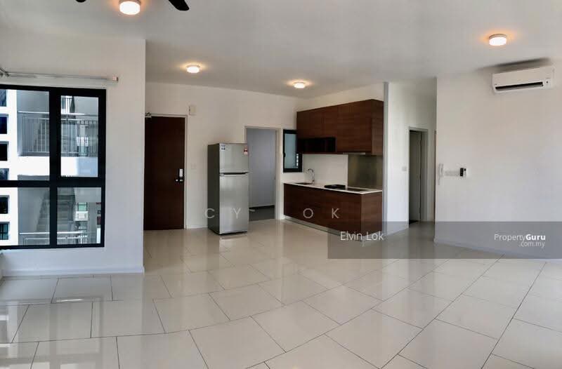 Servis Apartment untuk Dijual di Three33 Residence - CY Lok - Kitchen - PropertyGuru.com.my