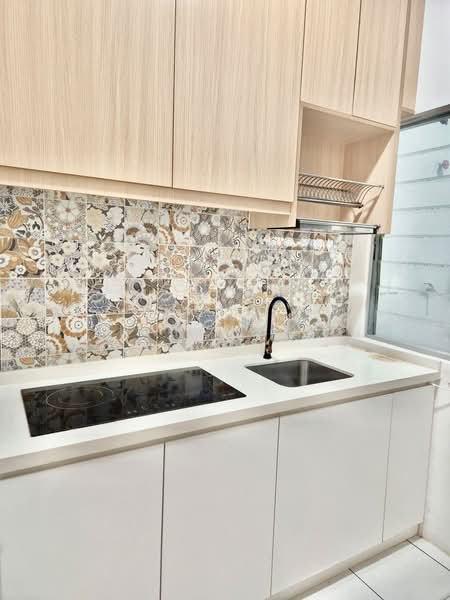 Servis Apartment untuk Disewa di Kita Impian @ Cybersouth - Kar Hooi - Kitchen - PropertyGuru.com.my